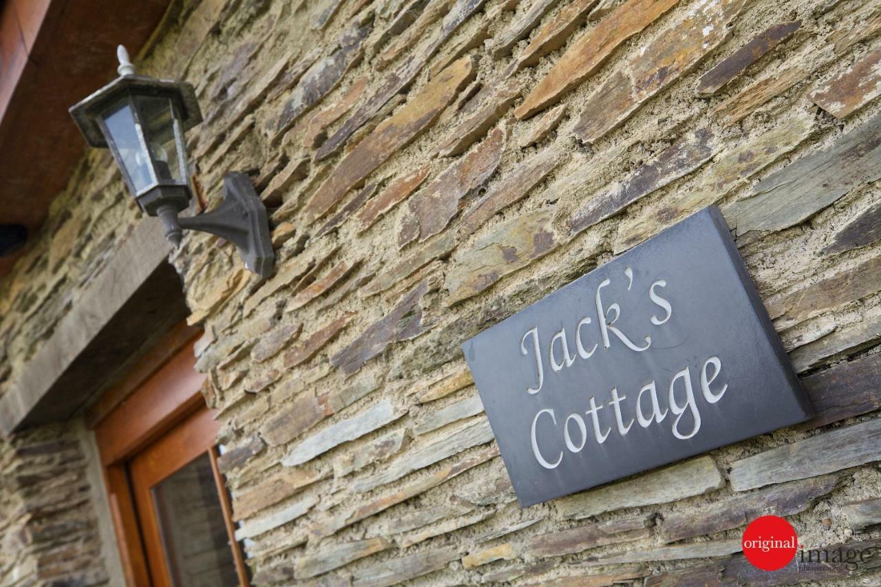 Jacks *